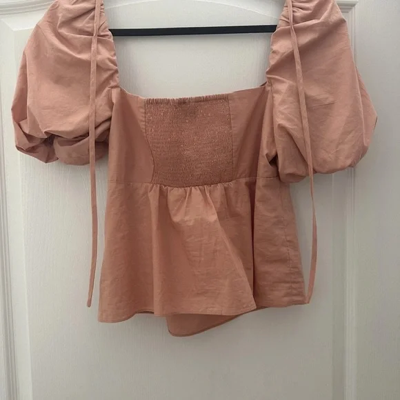 INTERMIX Blush Puff Sleeve Blouse L - Picture 6 of 7